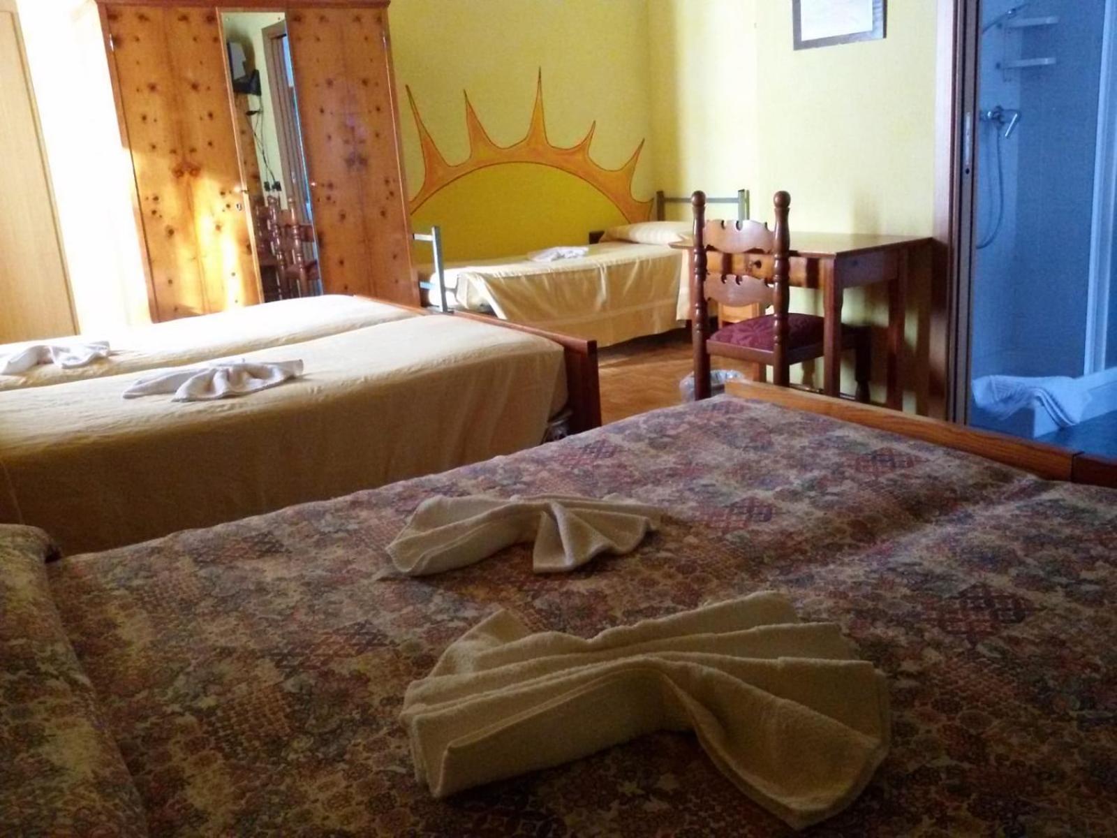 Hotel Pigna D'Oro Chiesa in Valmalenco Εξωτερικό φωτογραφία