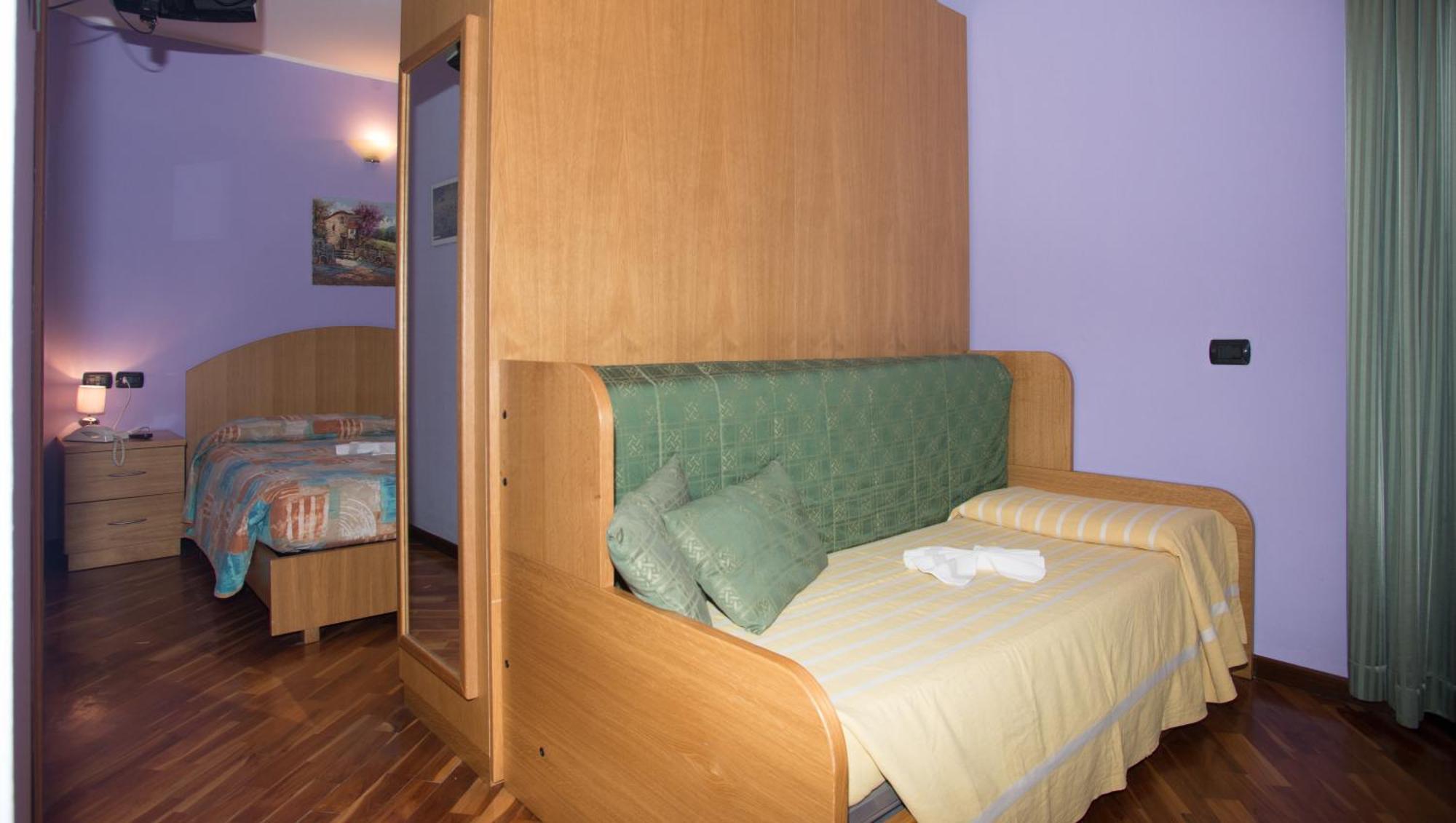 Hotel Pigna D'Oro Chiesa in Valmalenco Εξωτερικό φωτογραφία